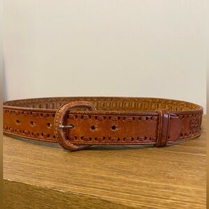Classic Brown Leather Belt with adjustable buckle Size M